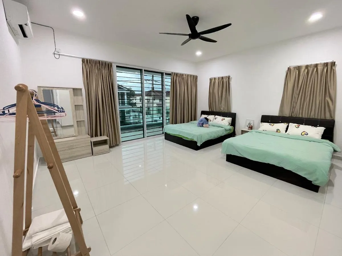 Low Season Promotion! 4B12B Mountainville Bungalow Ipoh